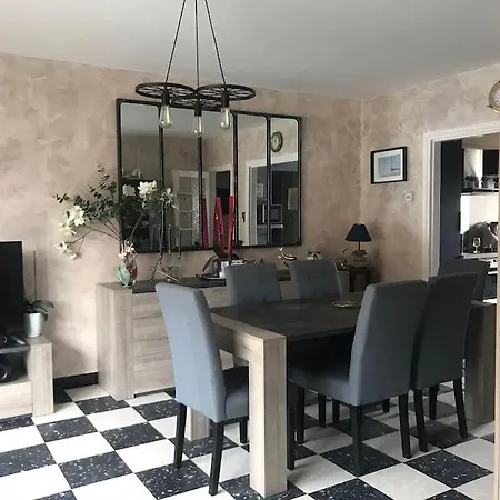 Quartier Calme, Terrasse Plein Sud, Jardin * Этапль